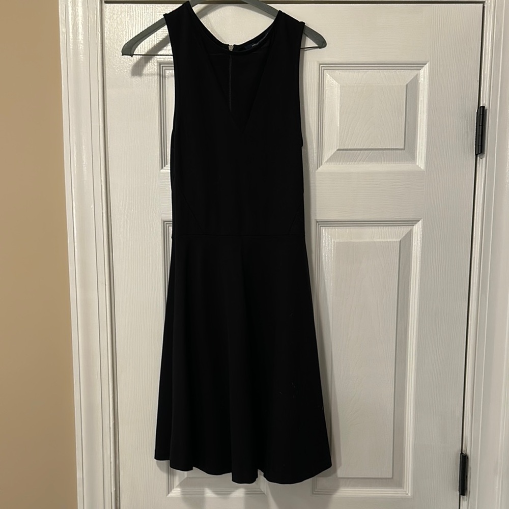 Elegant Black Sleeveless Dress